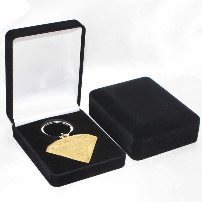 Articolo D-22B Scatola rotonda in velluto per monete, collana e stemma, mm. 70 * 90 * 30, pesa circa 60 g